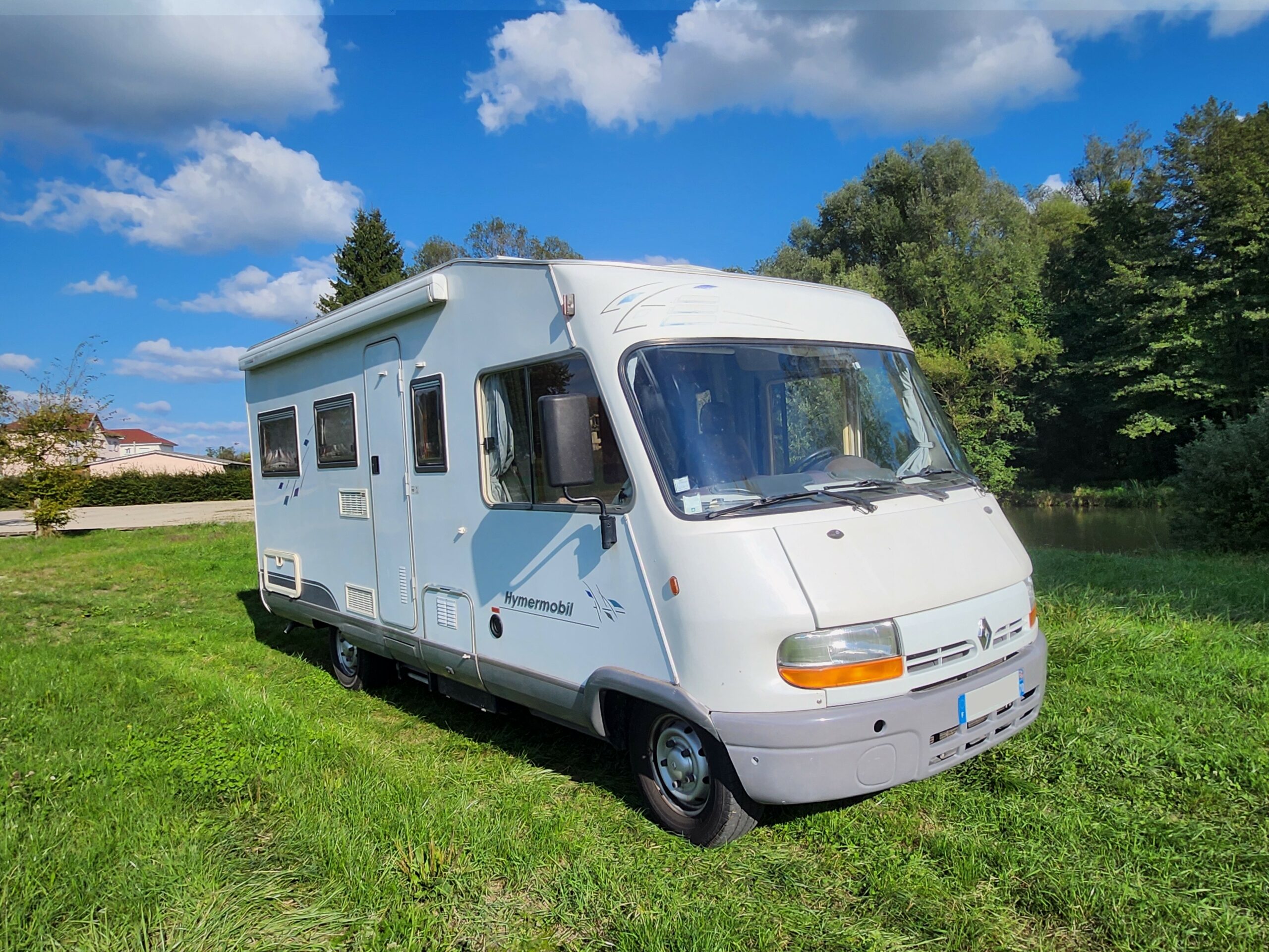 HYMER BR599 MOTEUR 2 8L SOFIM Le Campeuriste hymer-br599-moteur-2-8l-sofim-le-campeuriste